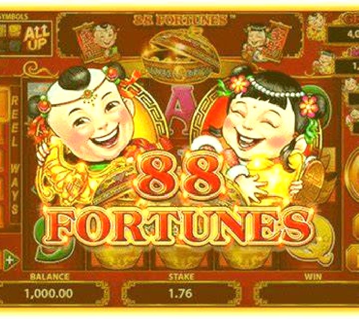 3 Christmas Fortunes slot machine