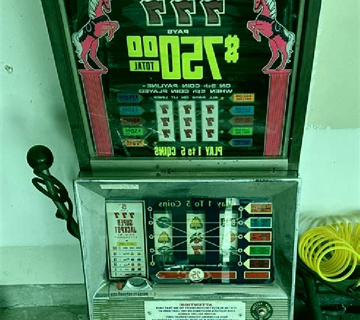 Art Heist slot