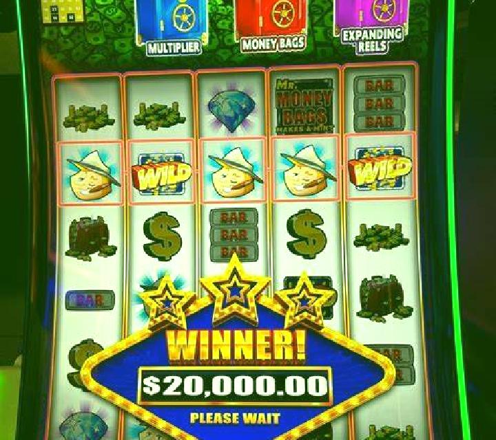 Baccarat Remastered slot game