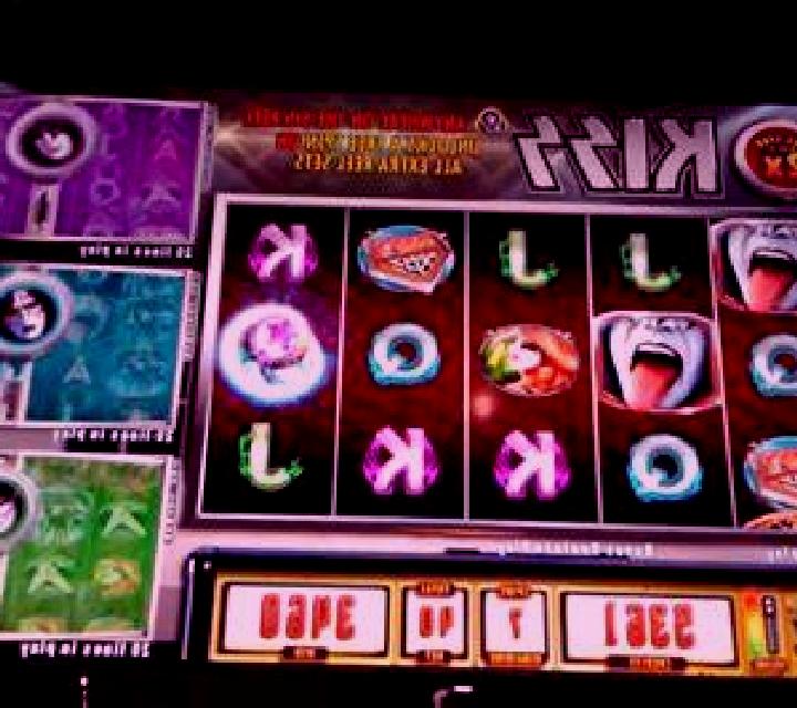 Eternal Kiss slot machine
