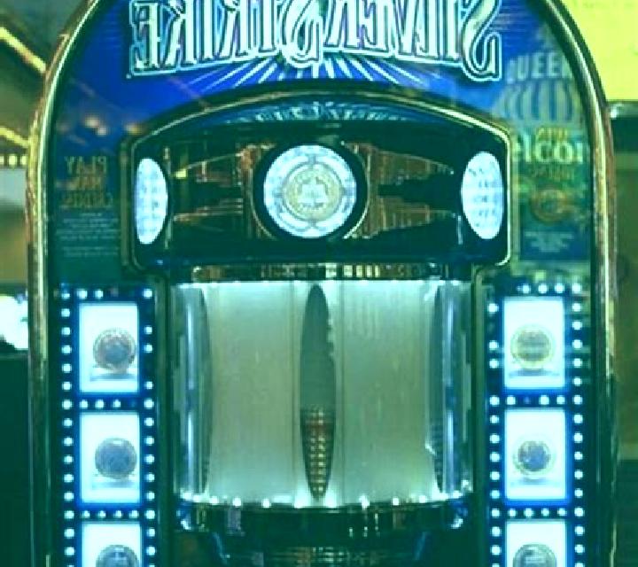 Euro Striker slot machine