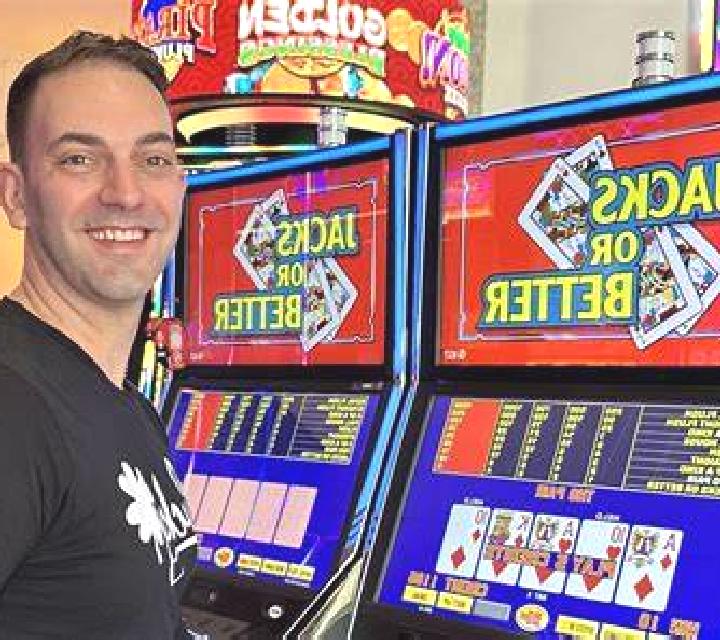 Roulette Royale American slot game