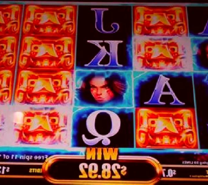 Super Santa Link slot machine