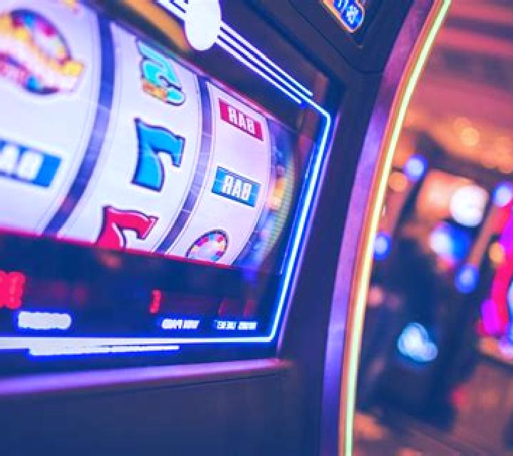 Wild Pups slot